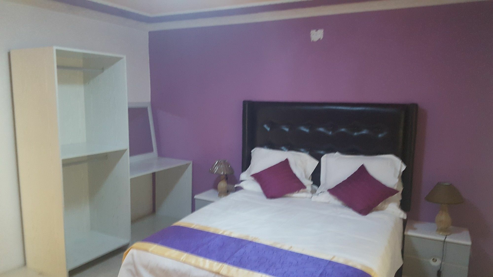 Mathlyn Guest House ฟรานซิสทาวน์ ภายนอก รูปภาพ